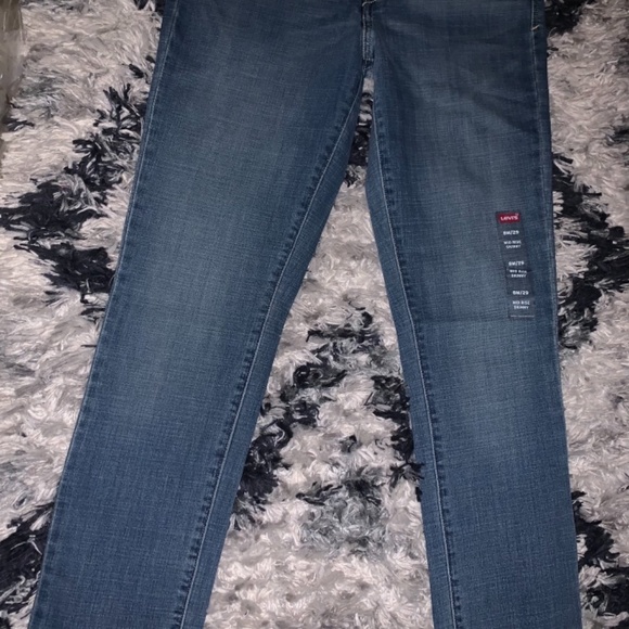 Jeans - Picture 4 of 4